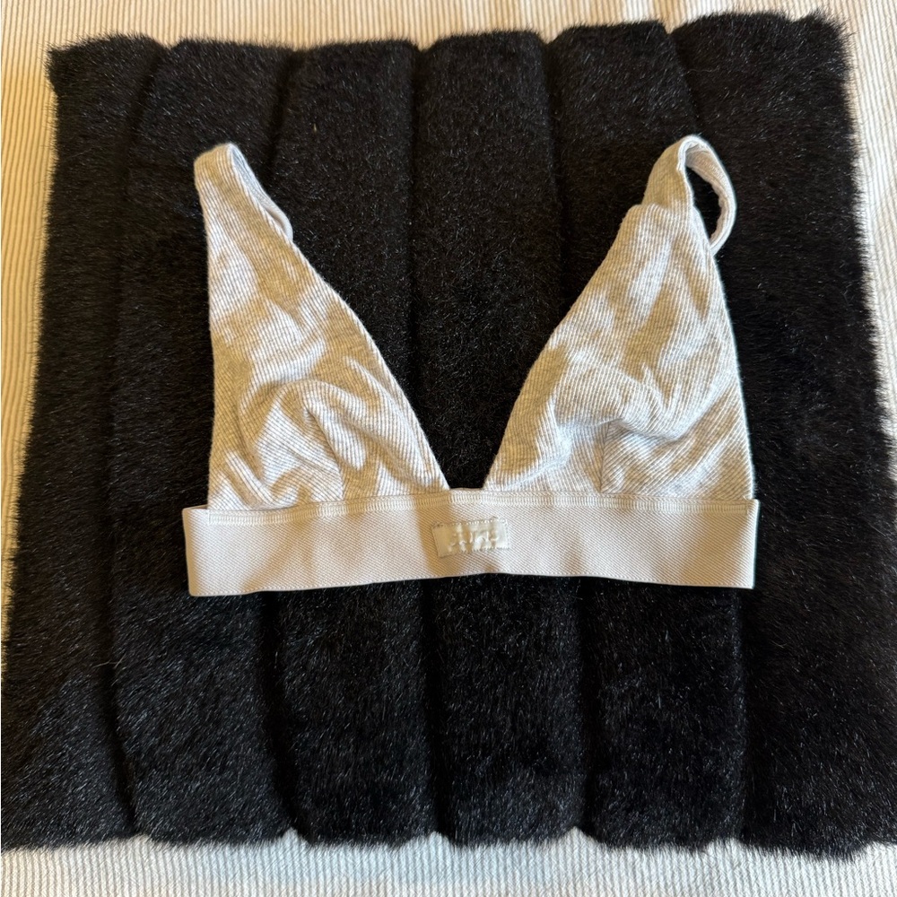 SKIMS Cotton Ribbed Plunge Bralette